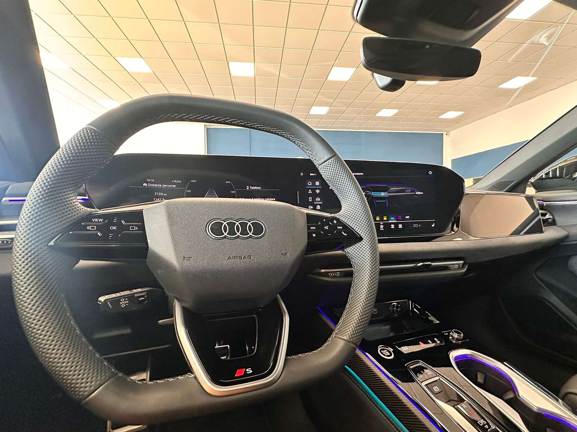 Audi A6  AVANT 2.0 TDI MHEV S LINE QUATTRO