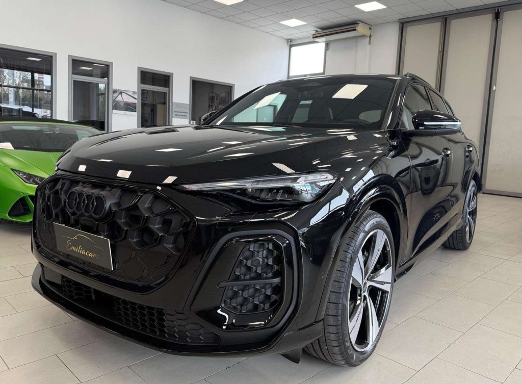 Audi Q5  2.0 TDI 204 CV MHEV QUATTROS-LINE SOSP PNEUMATICHE