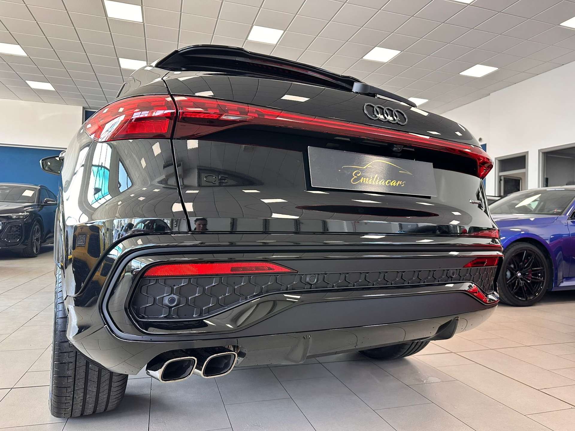 Audi Q5  Q5 Sportback 2.0 tdi mhev+ S line edition 204cv