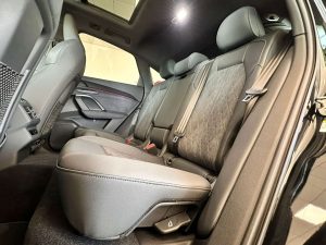 Audi Q5  Q5 Sportback 2.0 tdi mhev+ S line edition 204cv