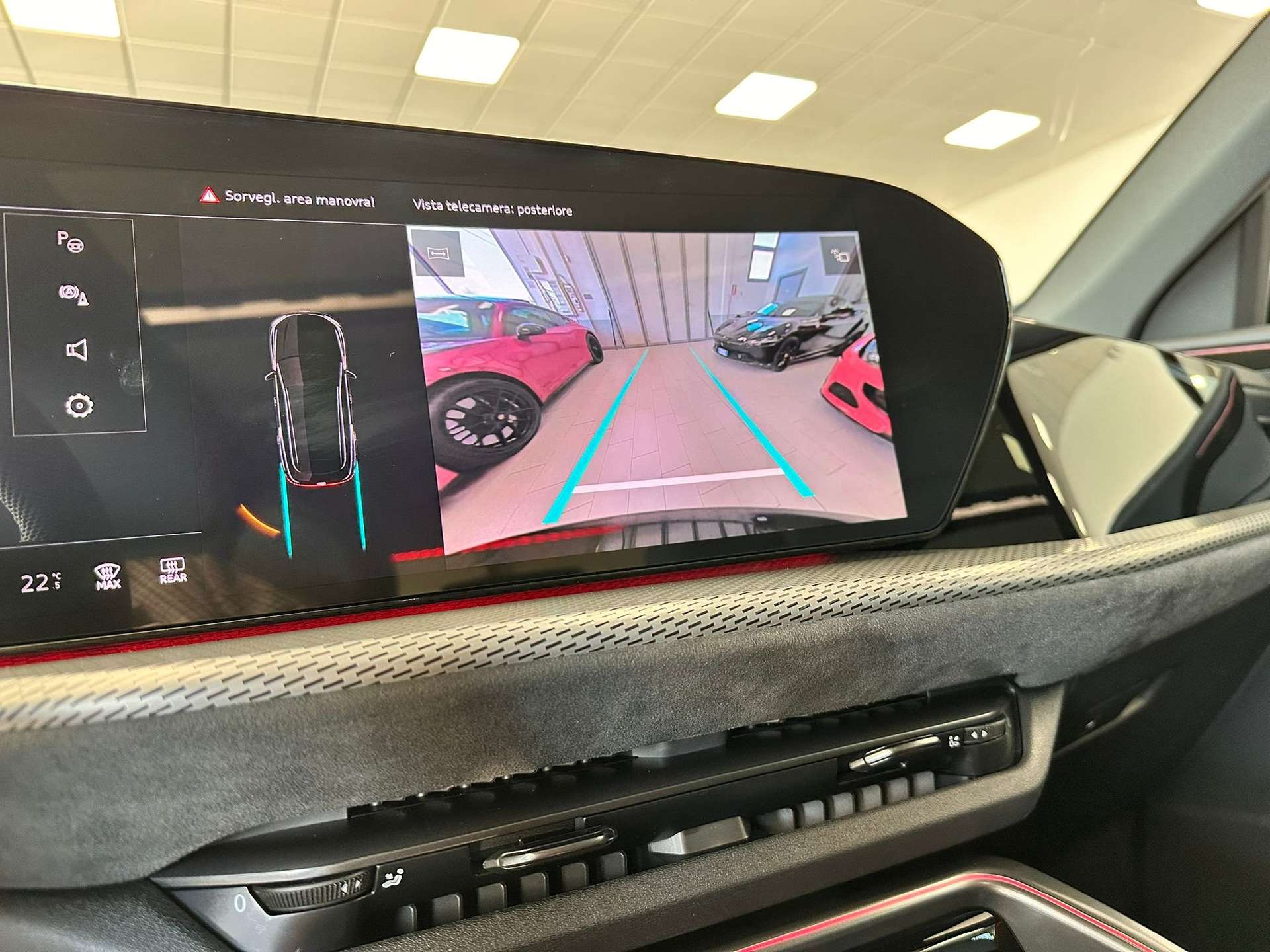 Audi Q5  Q5 Sportback 2.0 tdi mhev+ S line edition 204cv