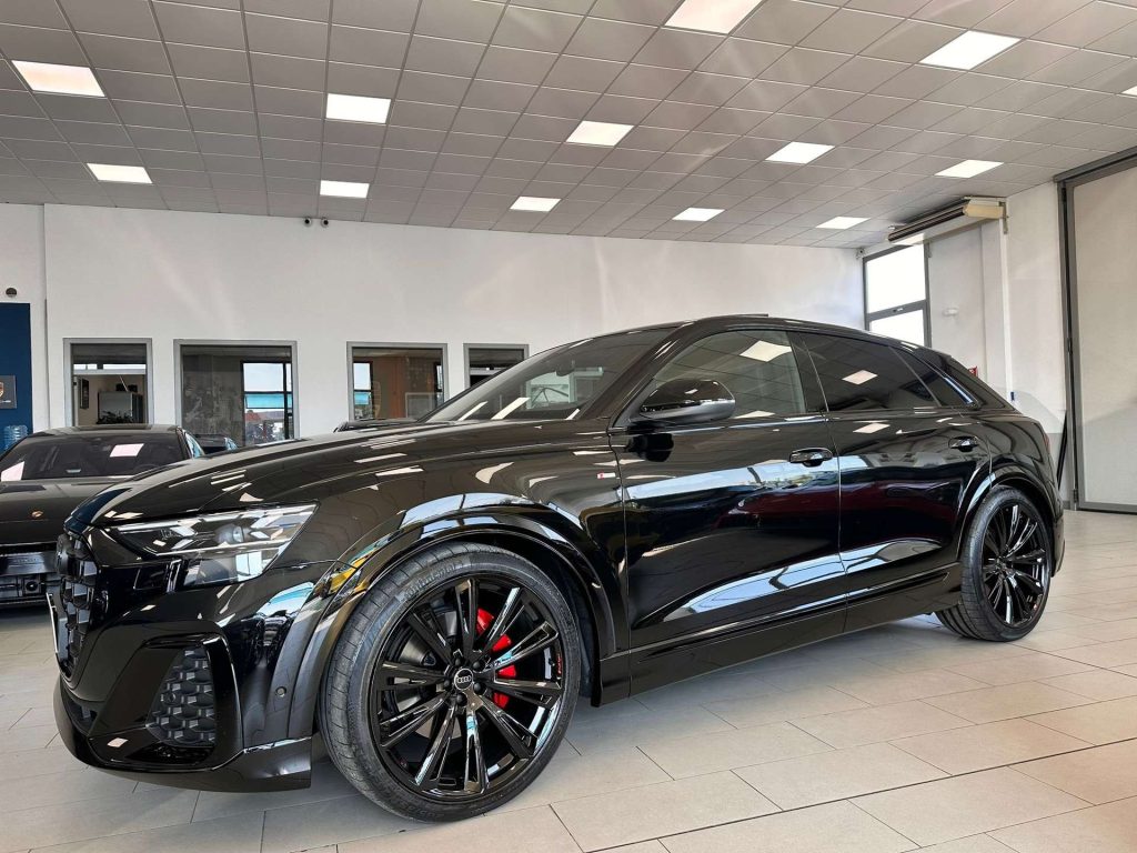 Audi Q8  50 3.0 tdi S line edition ” /CERCHI 23″