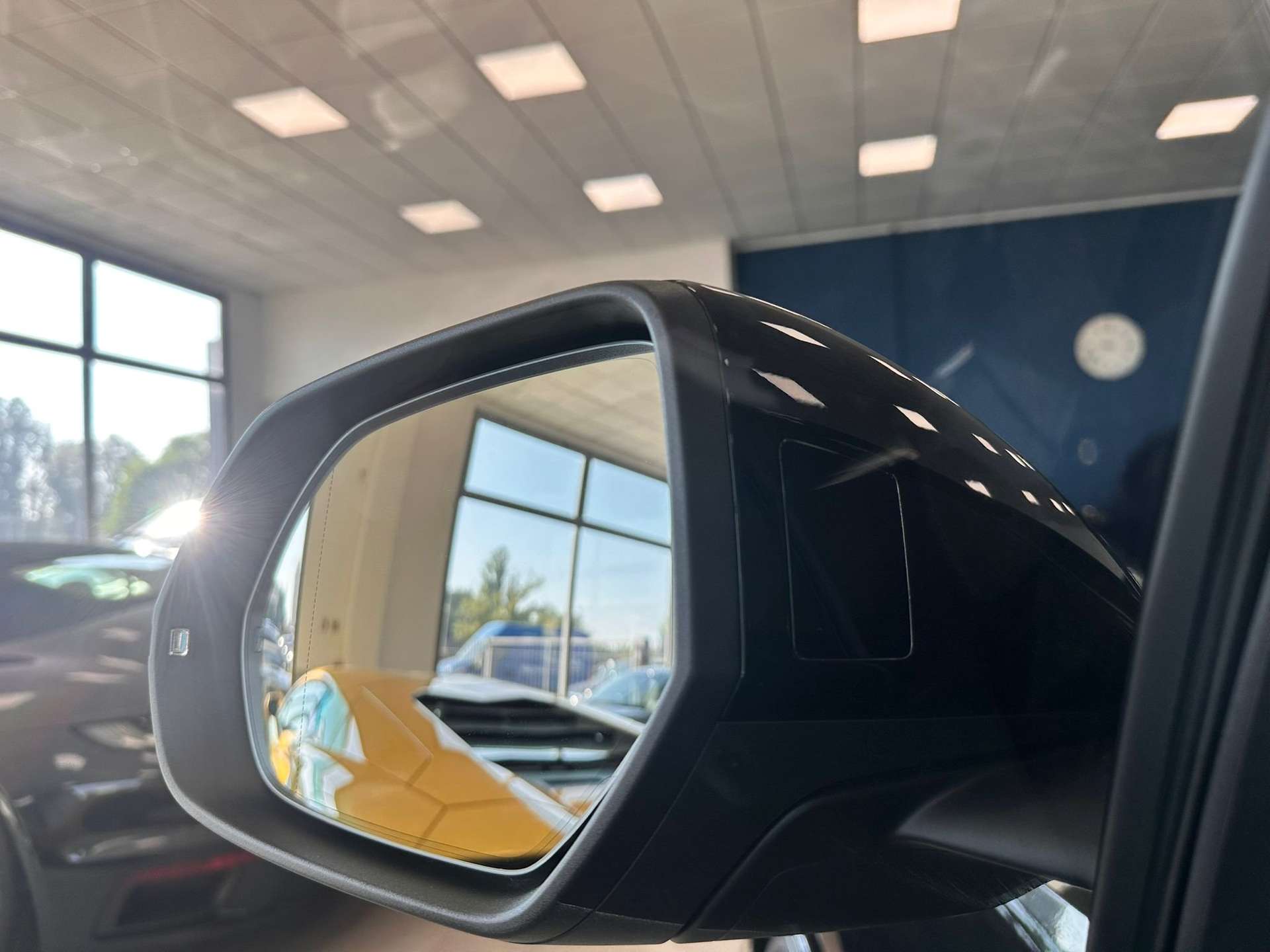 Audi Q8  50 3.0 tdi S line edition ” /CERCHI 23″