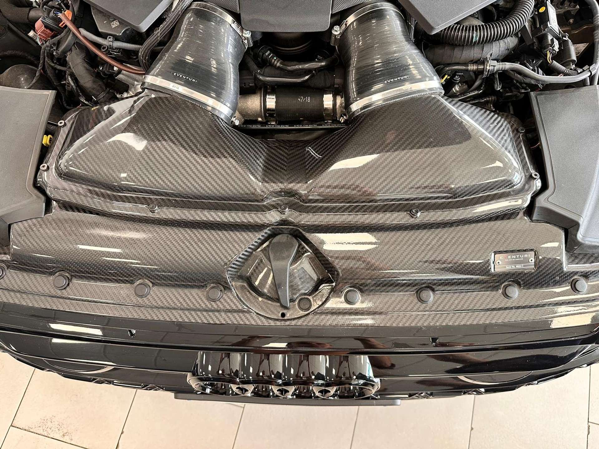 Audi RS6  Avant 4.0 mhev /CARBOCERAMICI / EVENTURI /721CV