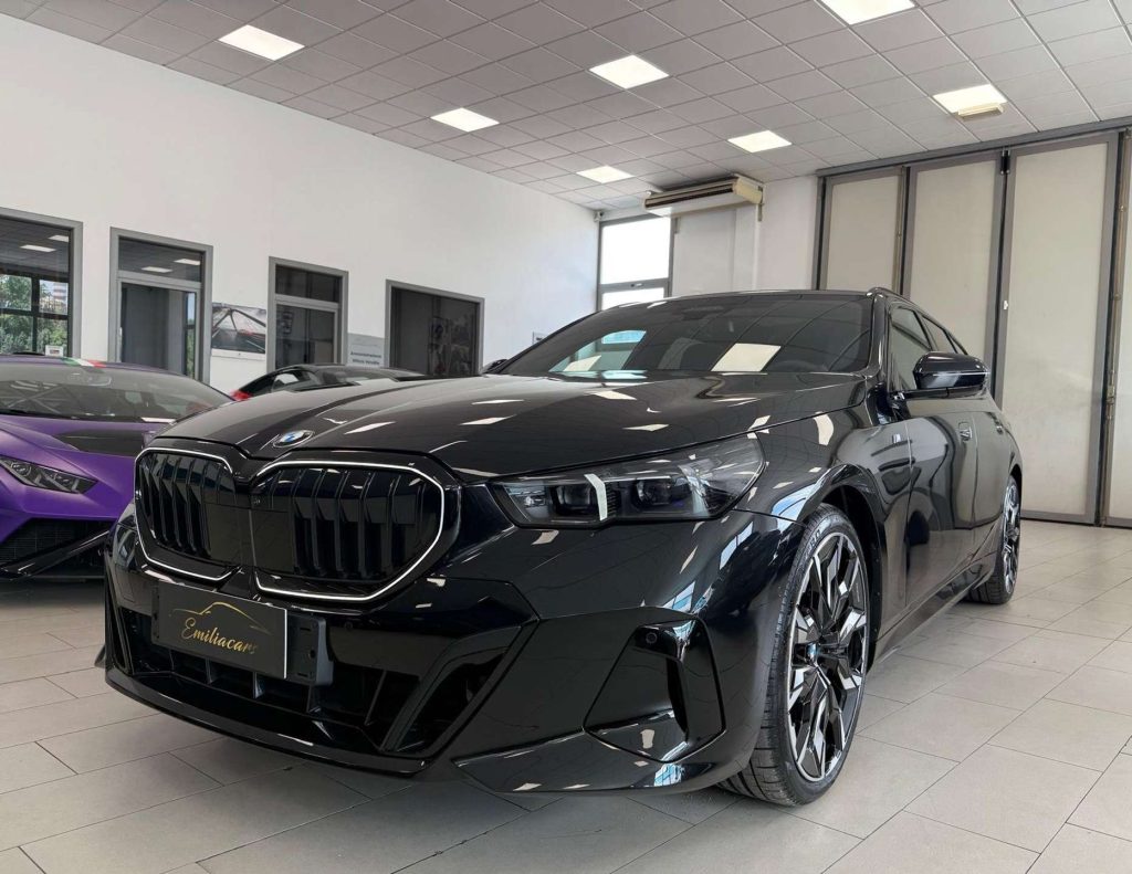 BMW 540  540d Touring 48V xdrive MSport “PACK CARBONIO INT”