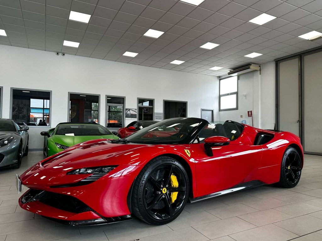 Ferrari SF90 Spider  SF90 Spider 4.0 FULL CARBONIO UFFICIALE