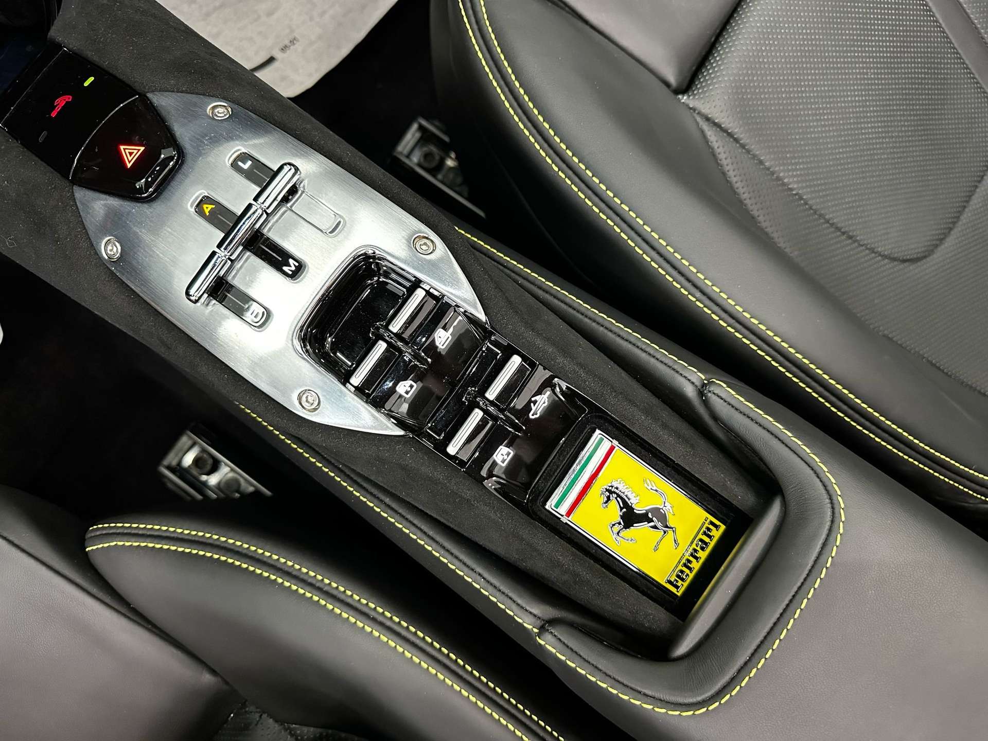Ferrari SF90 Spider  SF90 Spider 4.0 FULL CARBONIO UFFICIALE