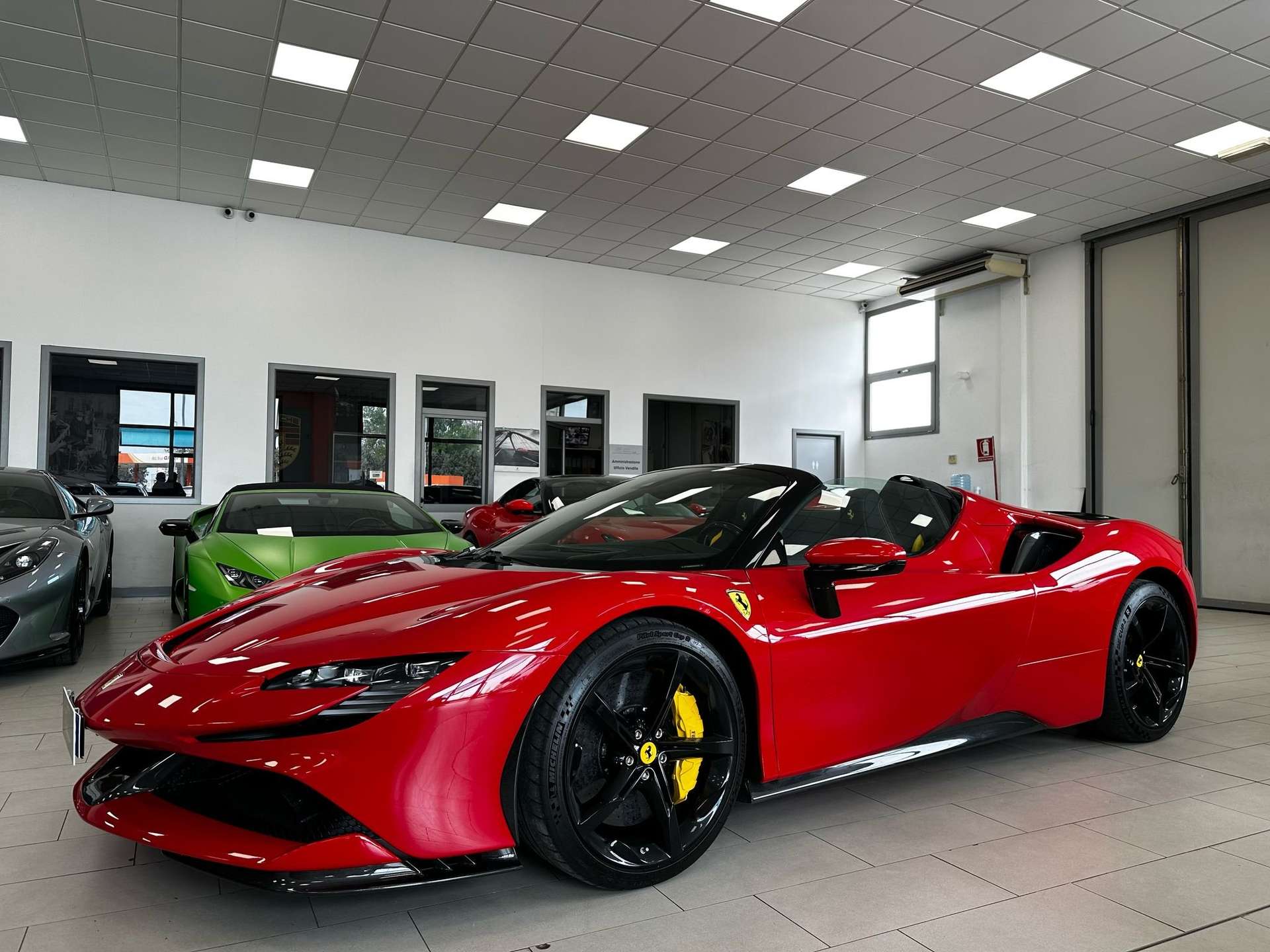 Ferrari SF90 Spider  SF90 Spider 4.0 FULL CARBONIO UFFICIALE