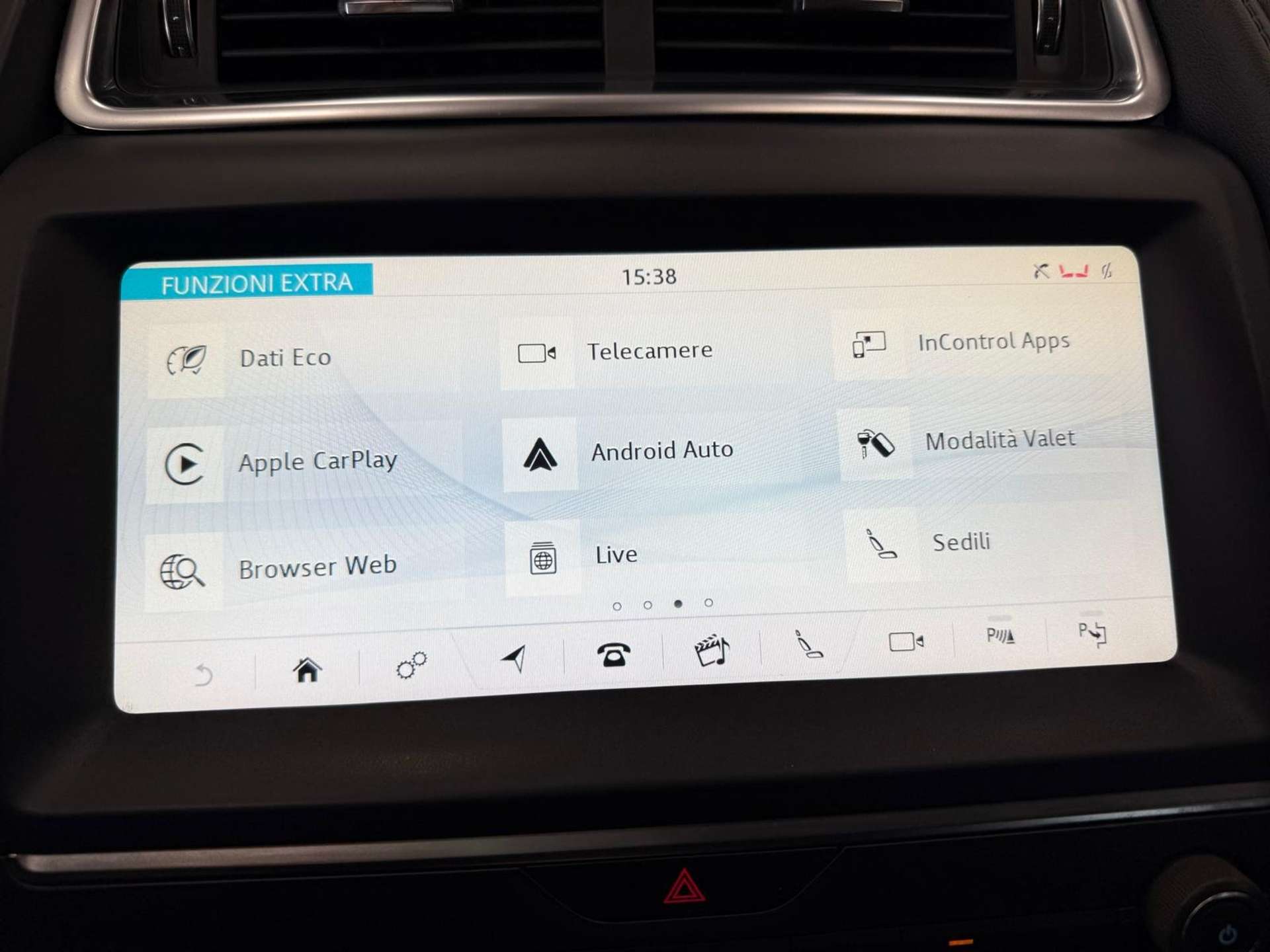 Jaguar E-Pace  2.0d i4 R-SPORT E awd 150cv auto