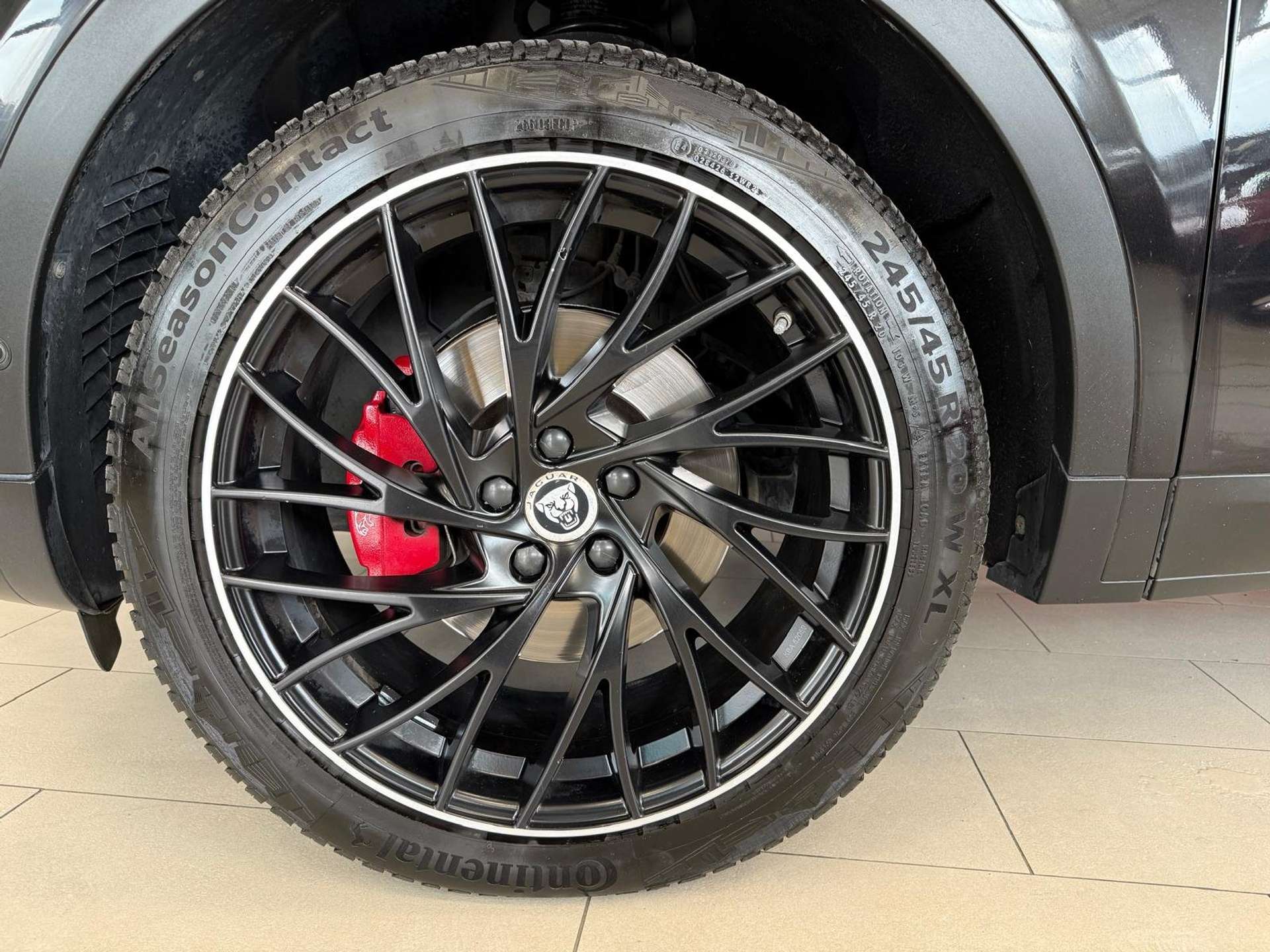 Jaguar E-Pace  2.0d i4 R-SPORT E awd 150cv auto