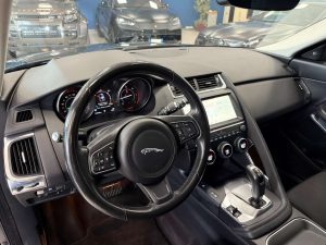 Jaguar E-Pace  2.0d i4 R-SPORT E awd 150cv auto