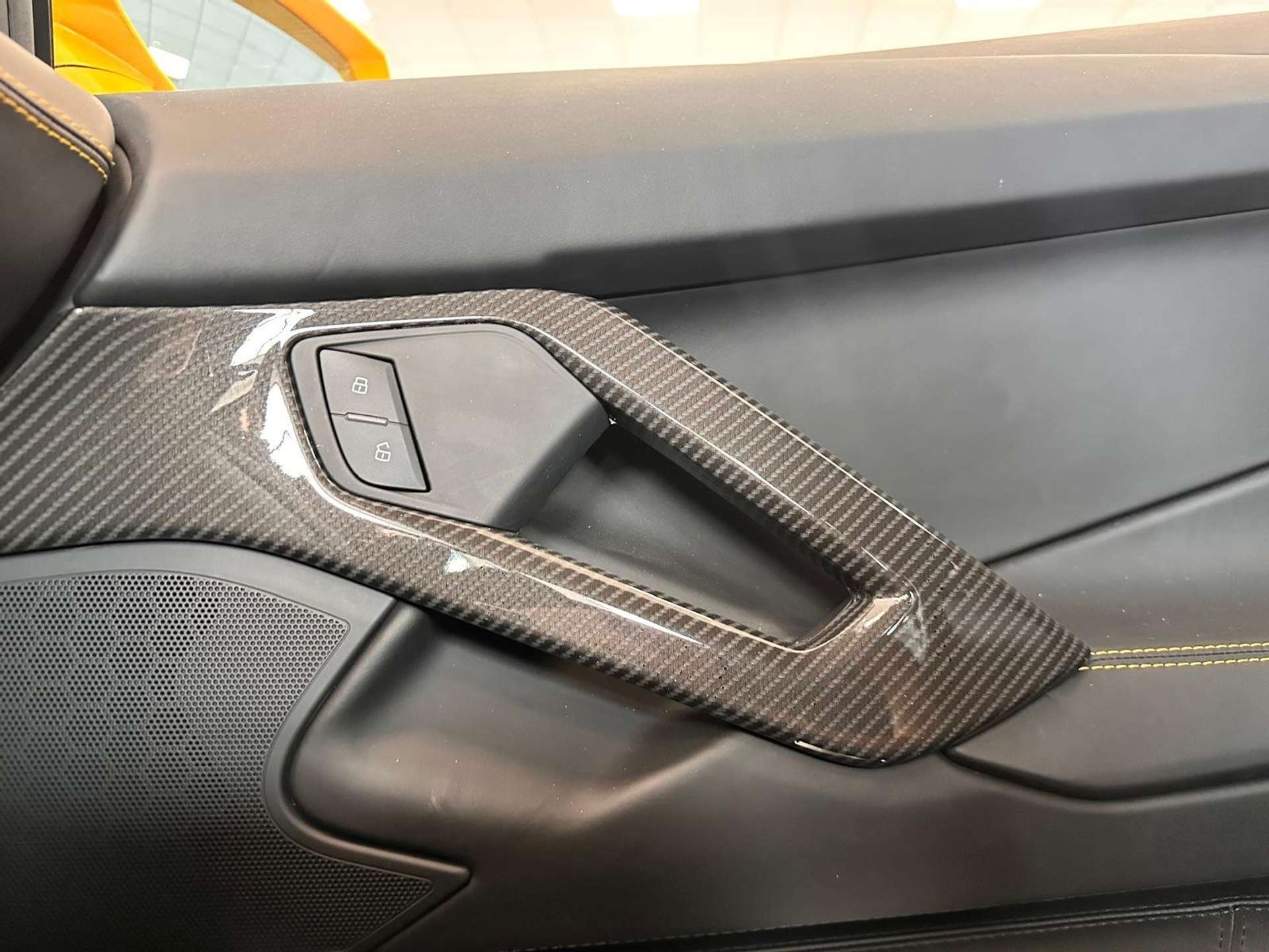 Lamborghini Aventador  Coupe 6.5 LP 700-4 “FULL CARBON SCARICO CAPRISTO”