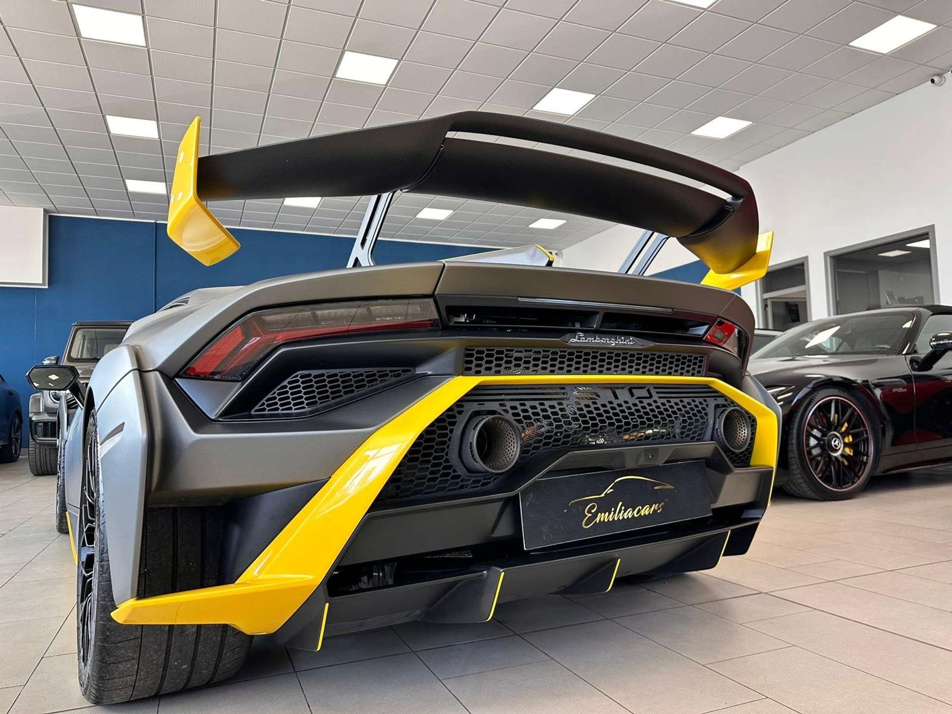 Lamborghini Huracán  STO/ CARBON+LIFT+TELEMETRIE ADPERSONAM