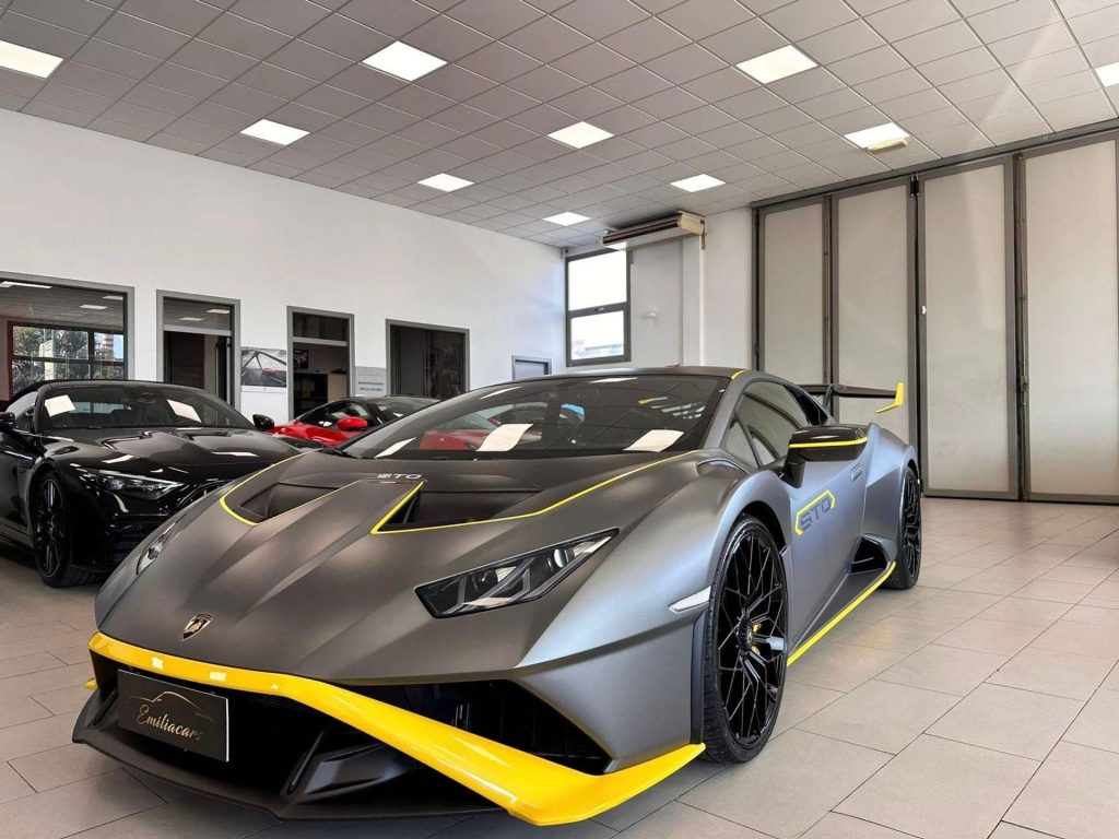 Lamborghini Huracán  STO/CARBON+LIFT+TELEMETRIE/CAPRISTO ADPERSONAM