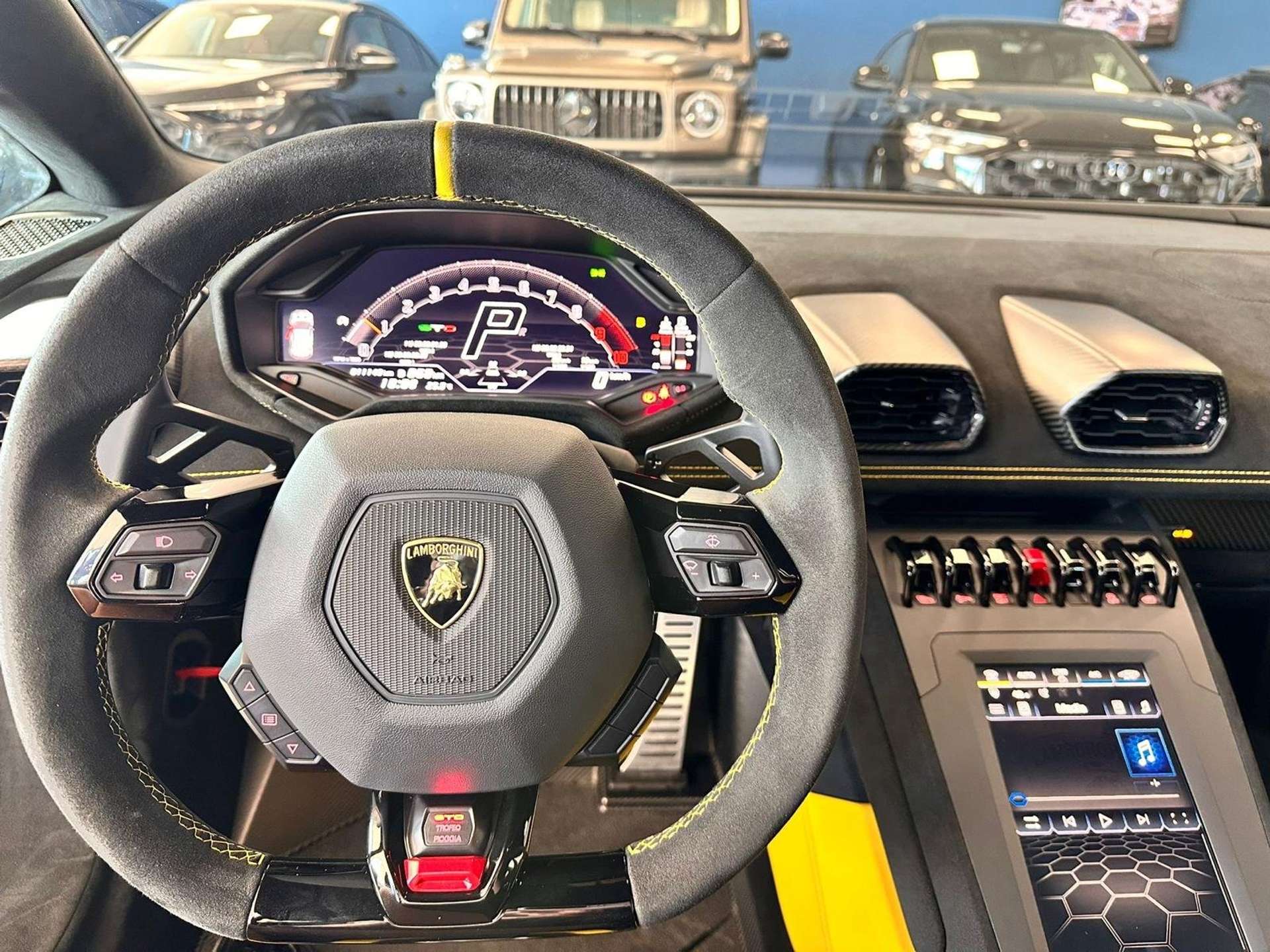 Lamborghini Huracán  STO/CARBON+LIFT+TELEMETRIE/CAPRISTO ADPERSONAM