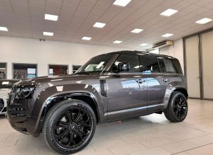 Land Rover Defender  110 4.4 V8 635 CV AWD Auto OCTA