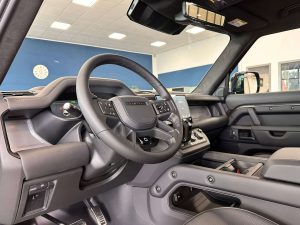Land Rover Defender  110 4.4 V8 635 CV AWD Auto OCTA