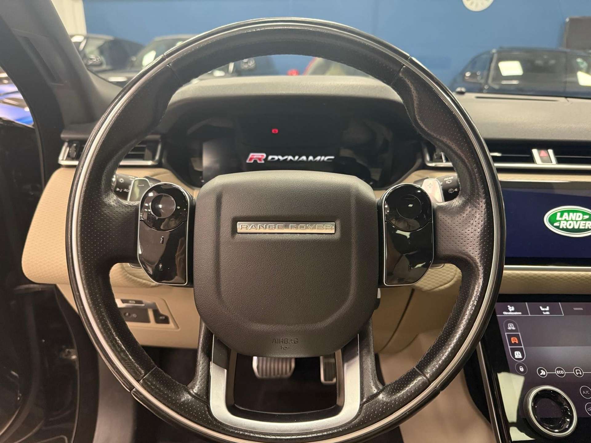 Land Rover Range Rover Velar  2.0d i4 R-Dynamic 240cv SOSPENSIONI PNEUMATICHE