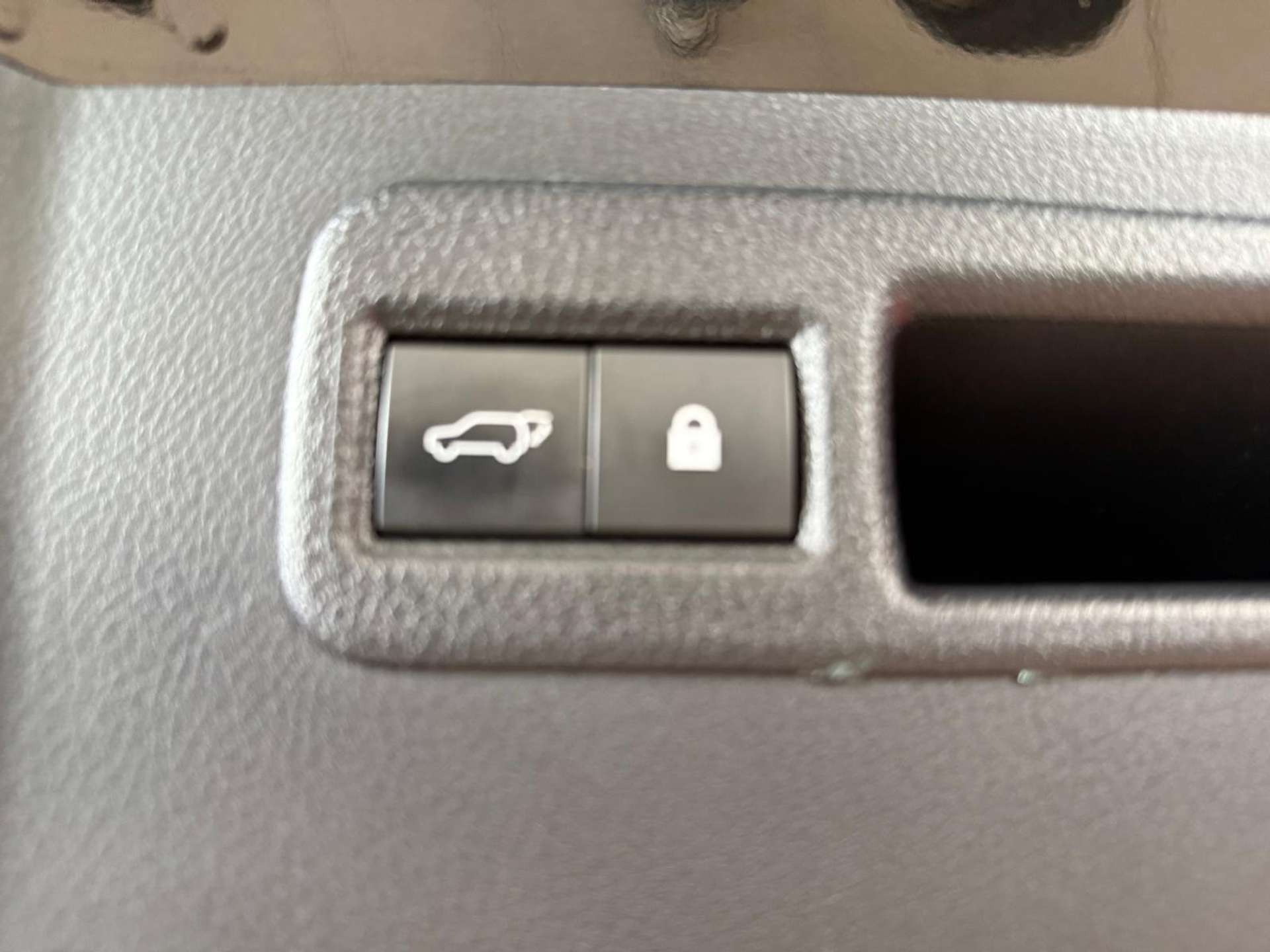 Lexus NX 300  NX I 2018 300h 2.5 F Sport 4wd cvt in garanzia uff