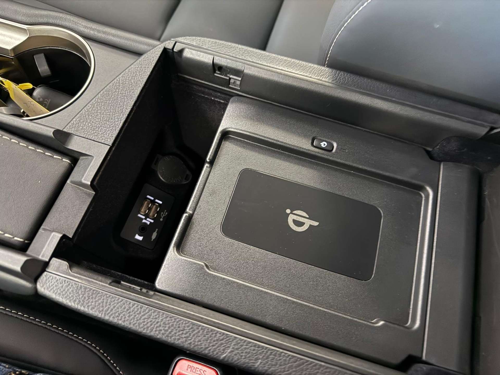 Lexus NX 300  NX I 2018 300h 2.5 F Sport 4wd cvt in garanzia uff