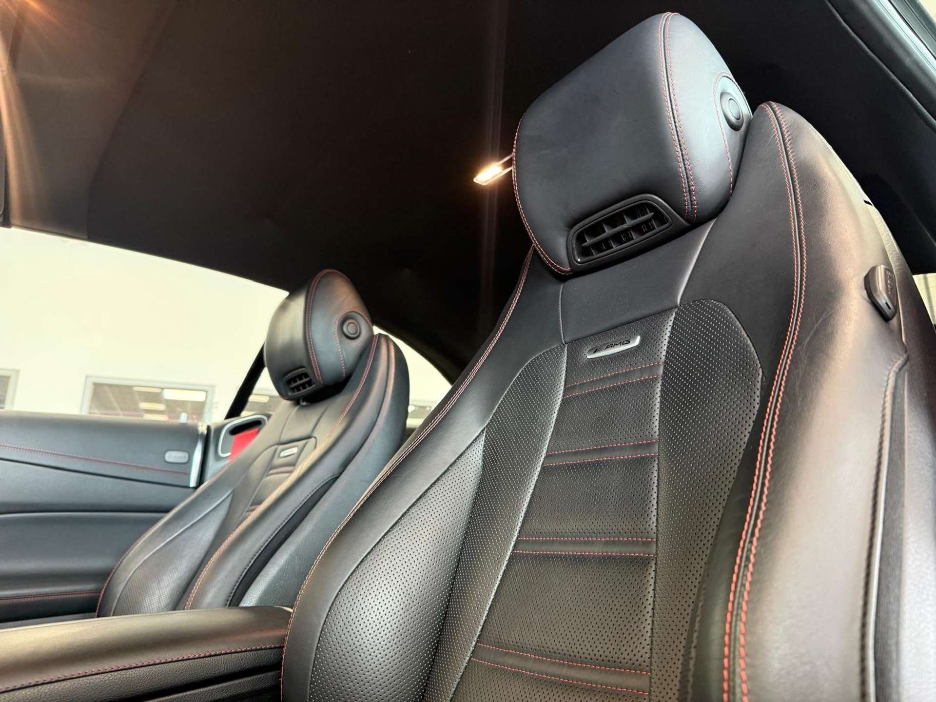 Mercedes-Benz E 53 AMG  E Cabrio 53 AMG eq-boost 4matic + auto