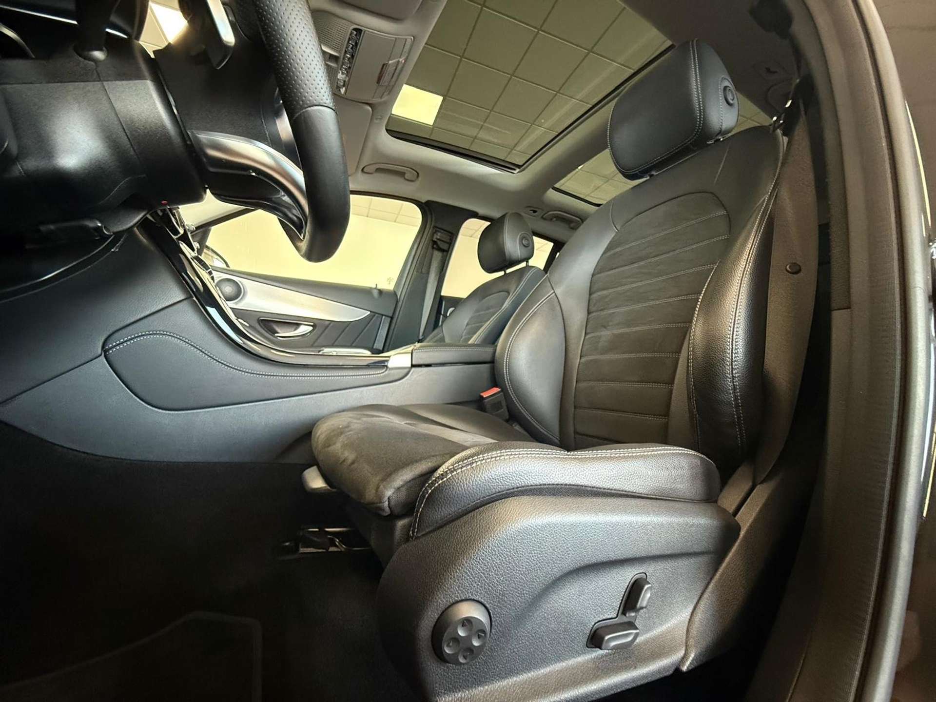 Mercedes-Benz GLC 220  d Premium Plus 4matic auto