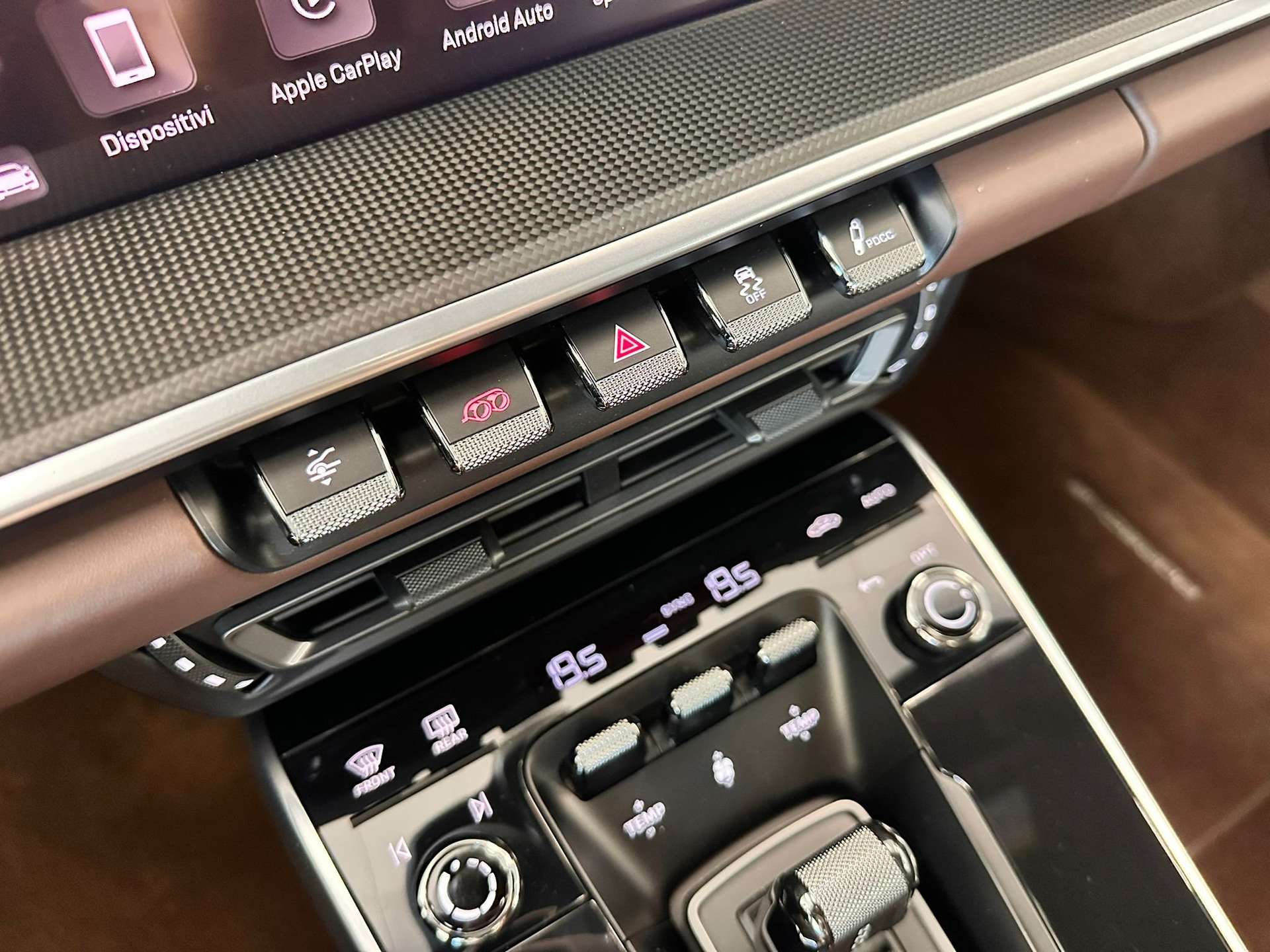 Porsche 992  Turbo S auto