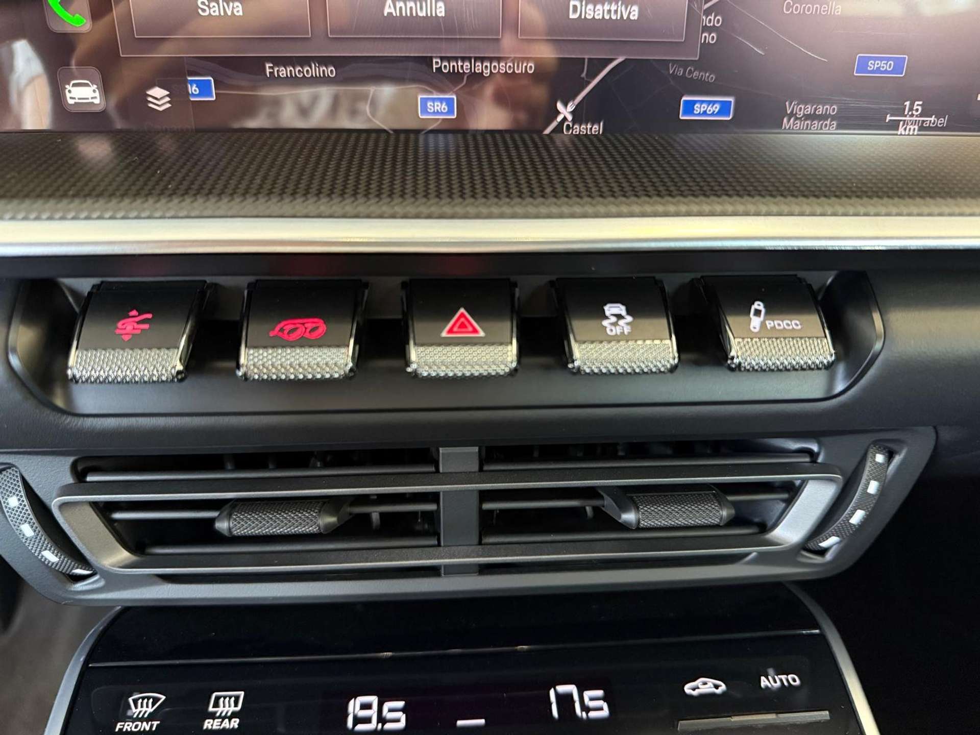 Porsche 992  Turbo S Cabrio auto