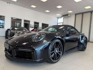 Porsche 992  Turbo S Cabrio auto