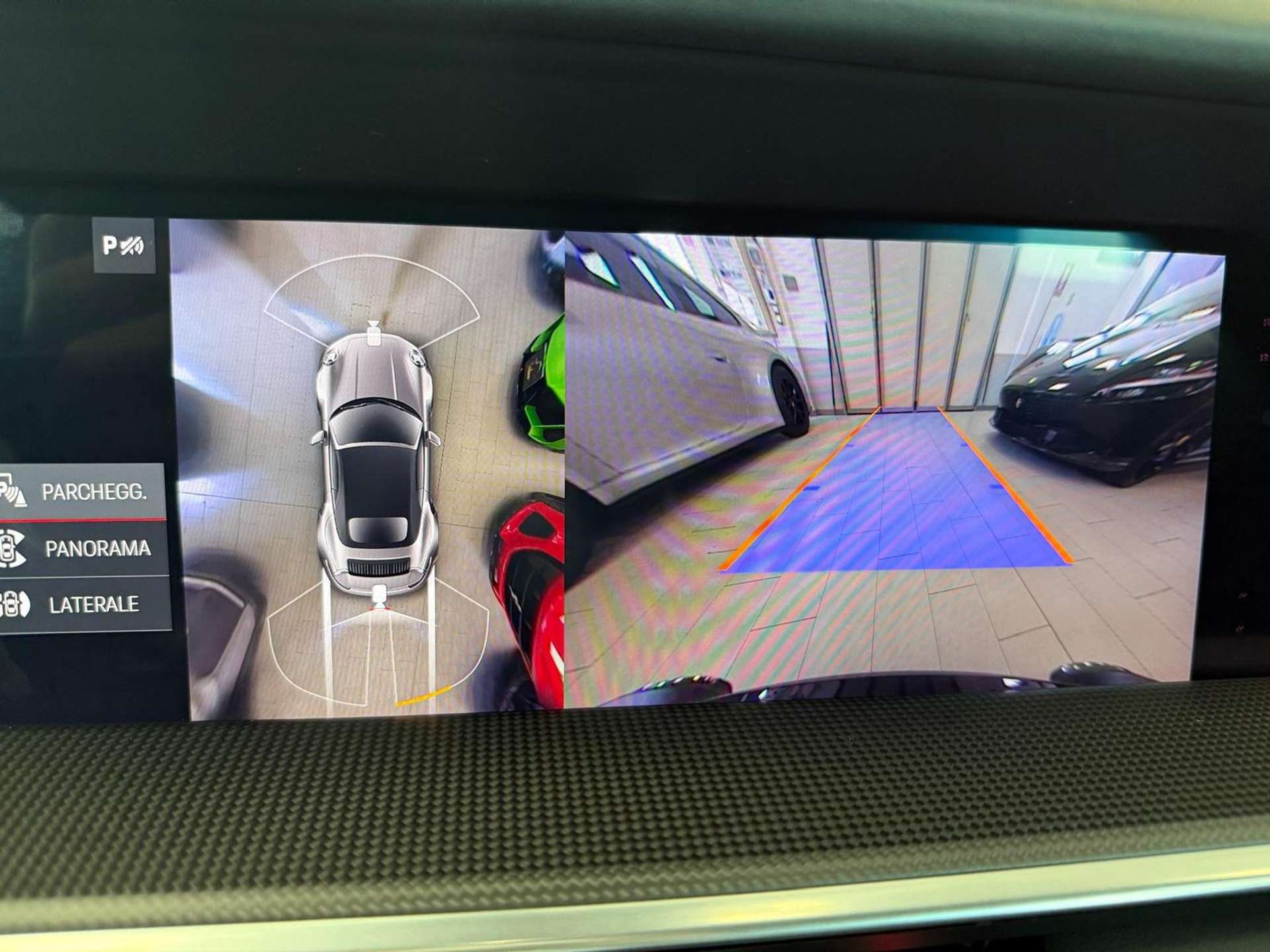 Porsche 992  Turbo S Cabrio auto