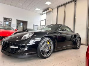Porsche 997  Cabrio 3.6 Turbo tiptronic Book S. Carboceramicaa
