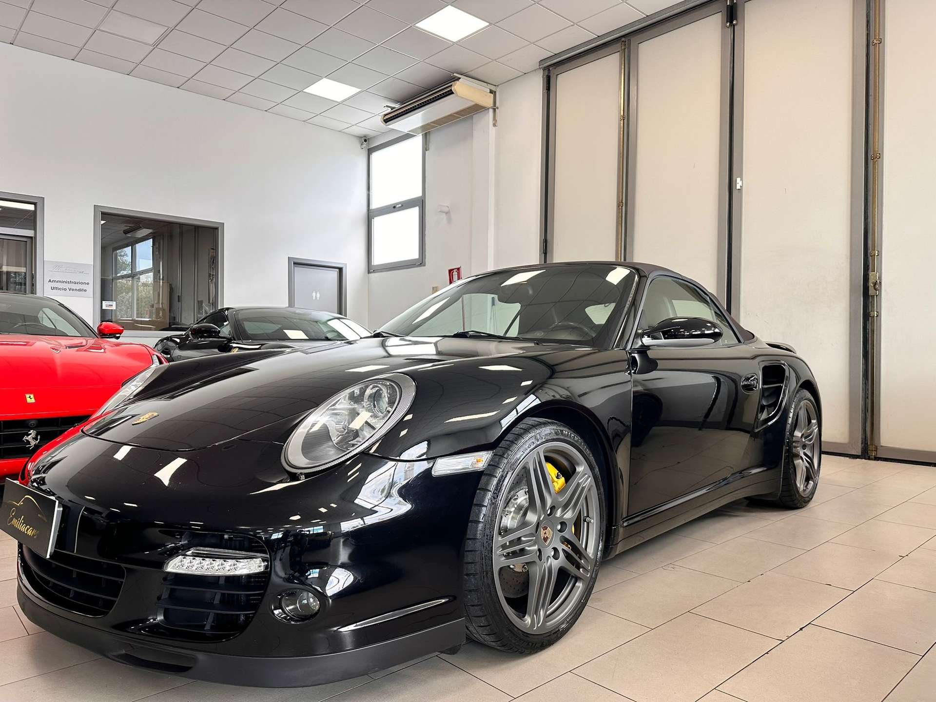 Porsche 997  Cabrio 3.6 Turbo tiptronic Book S. Carboceramicaa