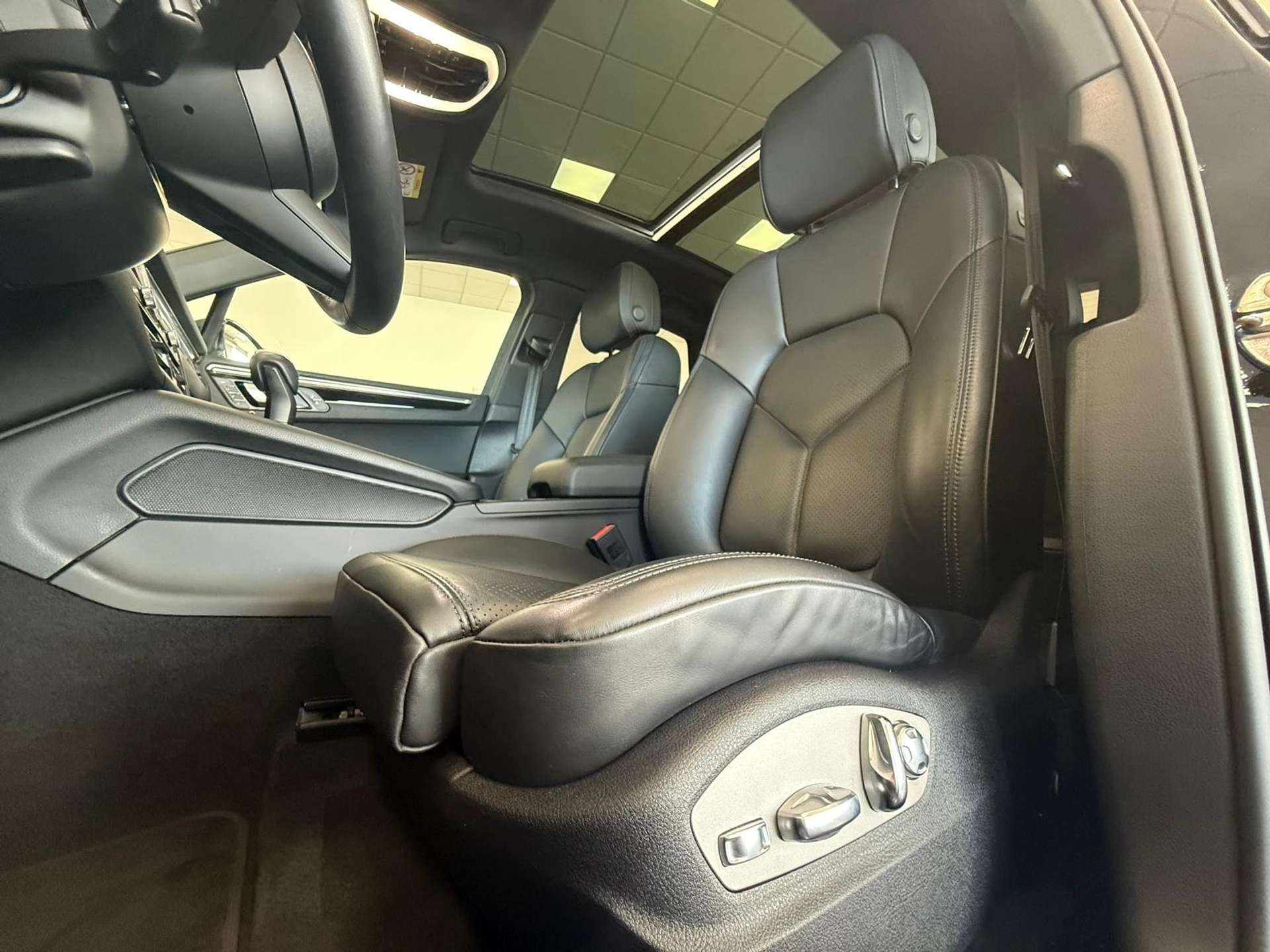 Porsche Macan  2.0 265cv pdk SOSPENSIONI PNEUMATICHE