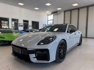 Porsche Panamera  Panamera Hybrid 470cv- SPORT DESIGN