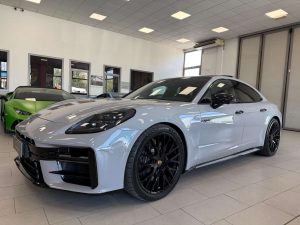 Porsche Panamera  Panamera Hybrid 470cv- SPORT DESIGN